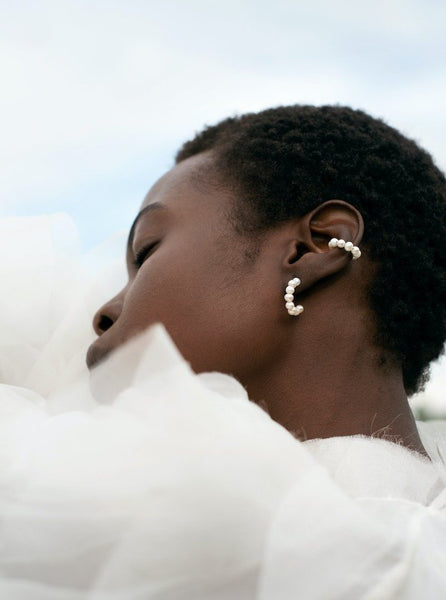 Süßwasserperlen Ohrringe "Aurora" von kj. - Kokoro Berlin x Jeonga Choi Berlin